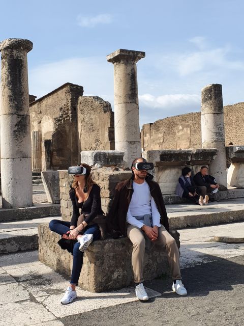 Pompeii Ruins: Virtual Tour 360° With Authorized Storyteller - Knowledgeable Storyteller