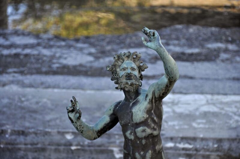 Pompeii Skip the Line Ticket + Guide Book With Itineraries - Suggested Itineraries for Every Visitor