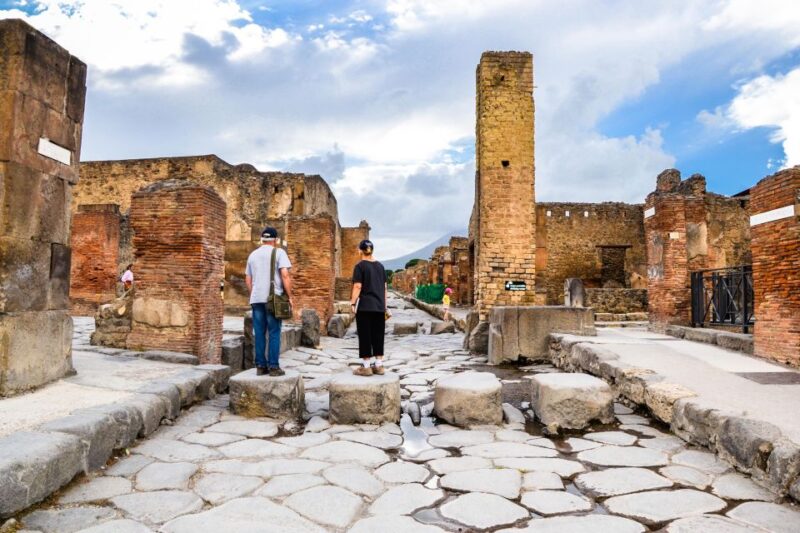 Pompeii Skip the Line Ticket+Transfer From C.Mare Di Stabia - Key Points