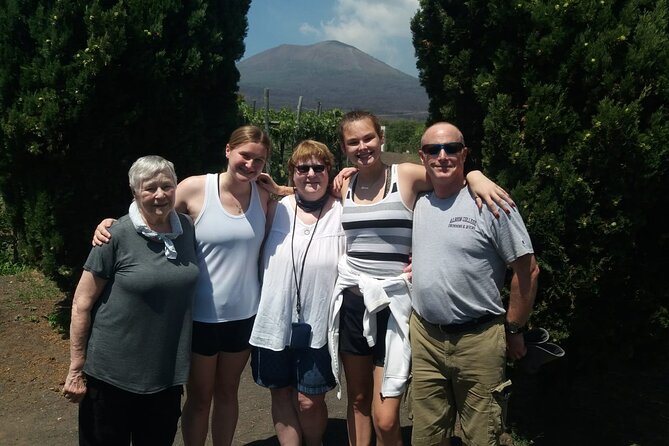 Pompeii Skiptheline With Lunch&Winetasting From Naples Cruise Port - Transportation and Pickup Details