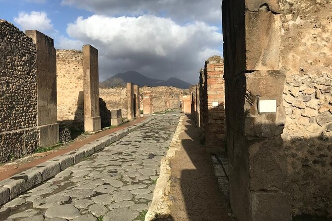Pompeii - Small Group Tour - Tour Cancellation Policy