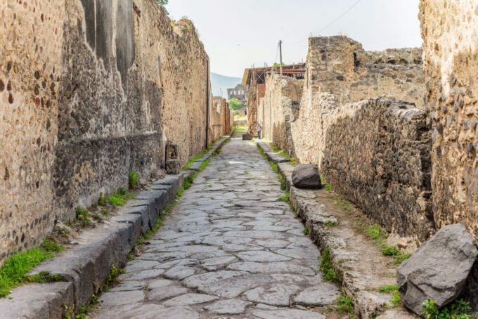 Pompeii: Small Group Tour With an Archaeologist - Frequently Asked Questions