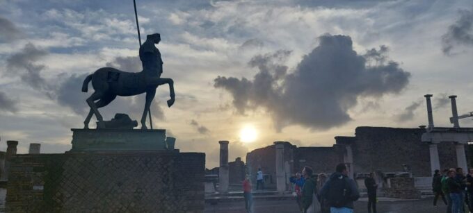 Pompeii: the Best Spot for Your Personal Card in Pompeii - Frequently Asked Questions