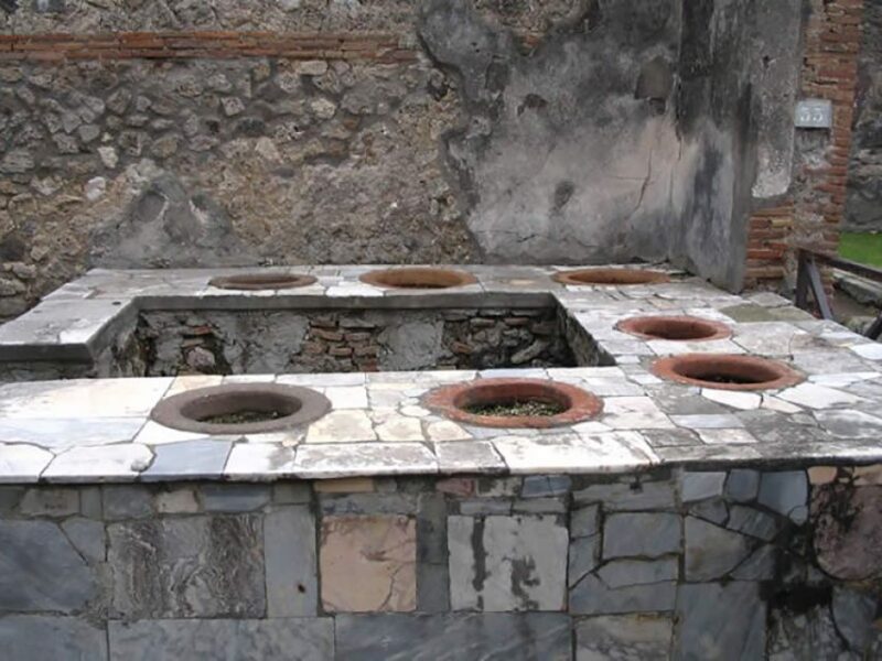 Pompeii: The Daily Life of Ancient Pompeii Private Tour - Roman Family Life and Roles