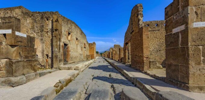 Pompeii: The Daily Life of Ancient Pompeii Private Tour - Inclusions and Participant Information