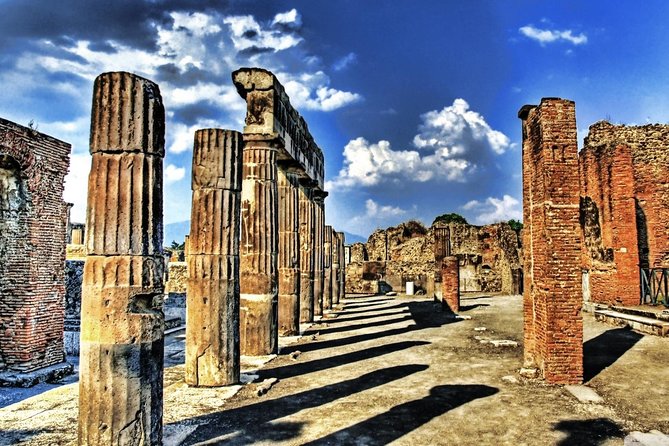Pompeii, the Lives of the Ancients W/ Ticket Included - Tour Duration and Group Size