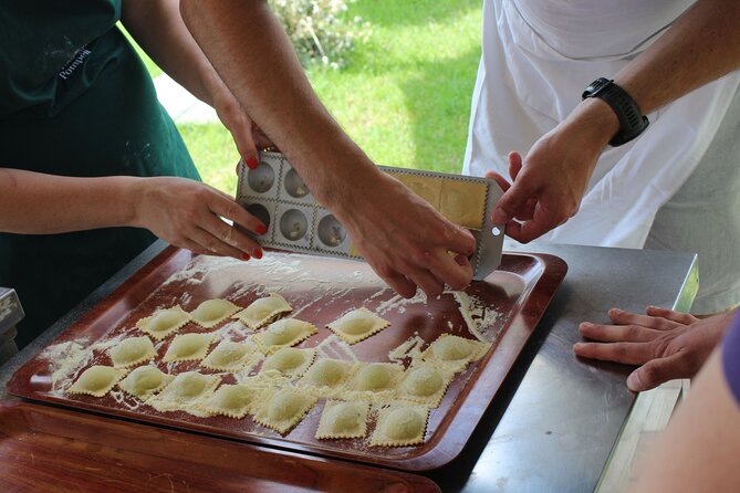 Pompeii Tour and Cooking Class With Mamma - Cancellation and Pricing Policy