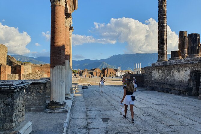 Pompeii Tour at Sunset Time - a Visit Away From the Crowds - Learning About Mount Vesuvius Eruption