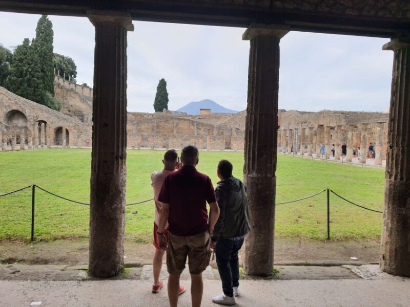 Pompeii: Treasure Hunt Tour With Skip-The-Line Tickets - Experience Highlights