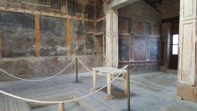 Pompeii: Treasure Hunt Tour With Skip-The-Line Tickets - Meeting Point and Directions