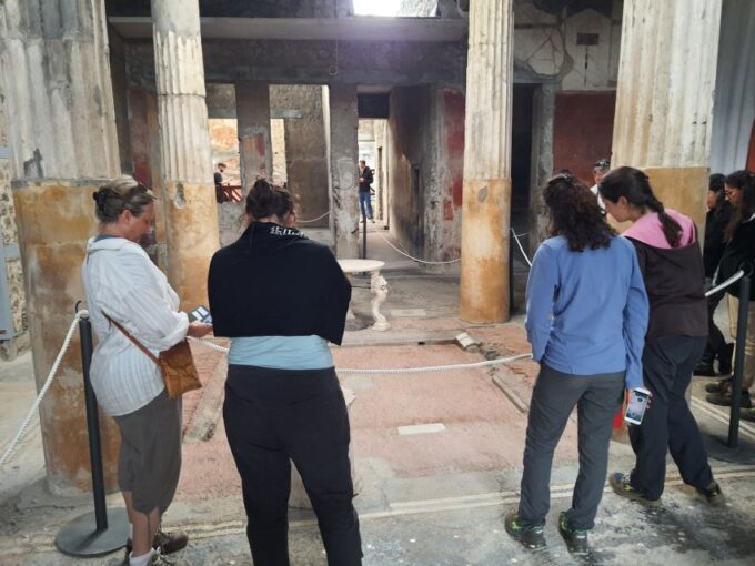Pompeii: Treasure Hunt Tour With Skip-The-Line Tickets - Treasure Hunt Competition