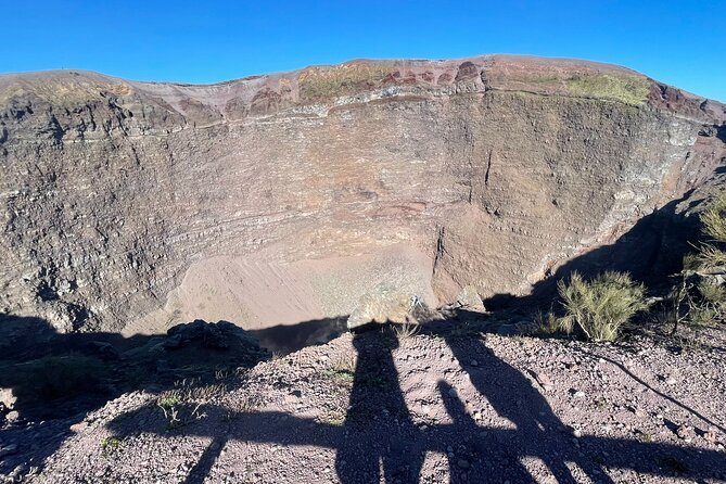 Pompeii, Vesuvius & Wine Tasting From Positano All Inclusive - Exploring Pompeii and Vesuvius