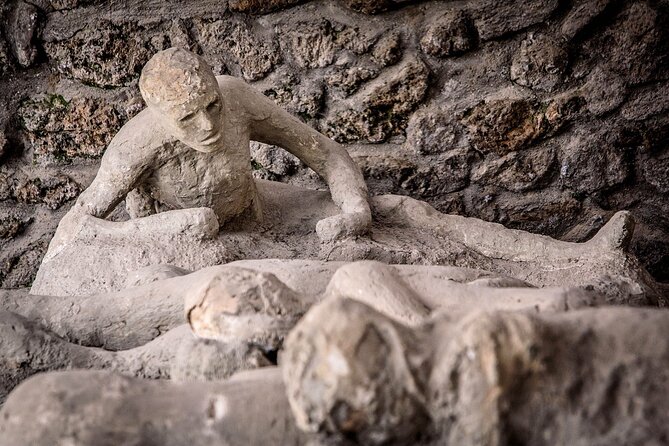 Pompeii Vip: Guided Tour With Your Archaeologist in a Small Group - Additional Information for Travelers