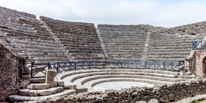 Pompeii & Wine: Private Tour of Pompeii With Wine Tasting - Lunch and Wine Tasting