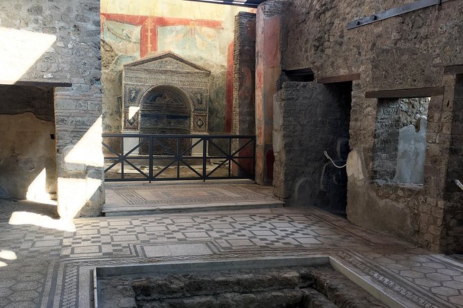 Pompeii With an Archaeologist, Small Group!!! - Positive Reviews and Ratings