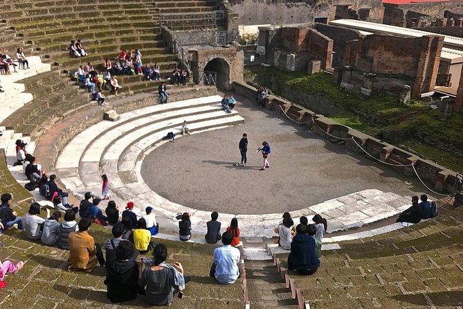 Pompeii With Lunch and Wine Tasting - Accessibility and Restrictions for the Tour