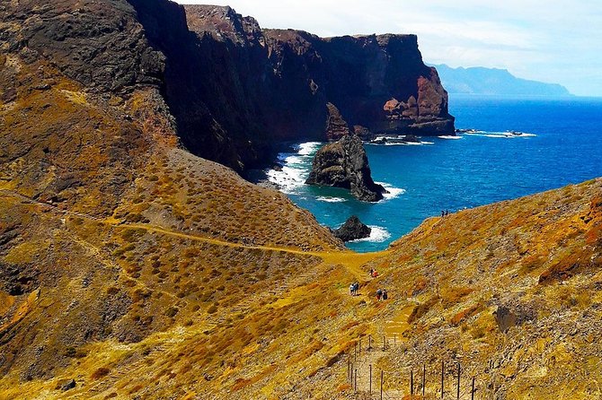 Ponta De São Lourenço Trail Walking Tour - Stunning Natural Landscapes