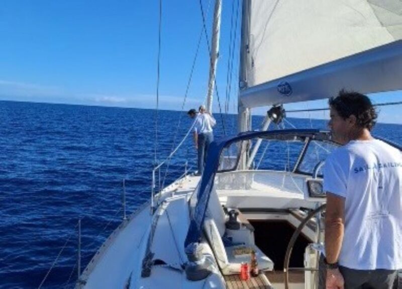 Ponta Delgada Full Day Sailing Tour With Snacks - Customer Reviews