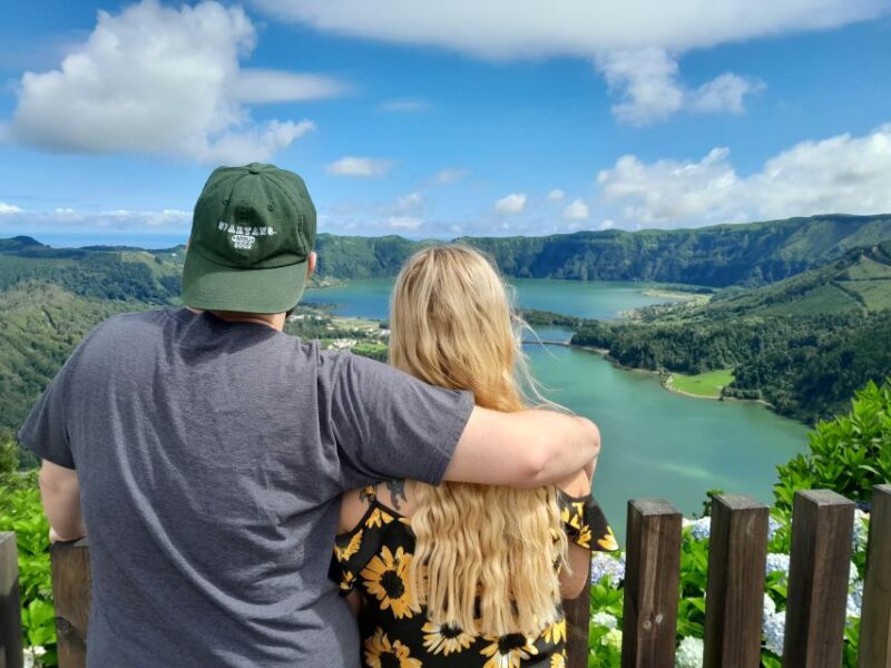 Ponta Delgada: Shore Excursion Sete Cidades & Furnas Volcano - Visiting Furnas Geothermal Wonders