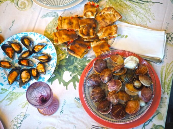 Pontevedra: Galician Cooking Class With Chef Instructor - Preparing Delicious Seafood Dishes