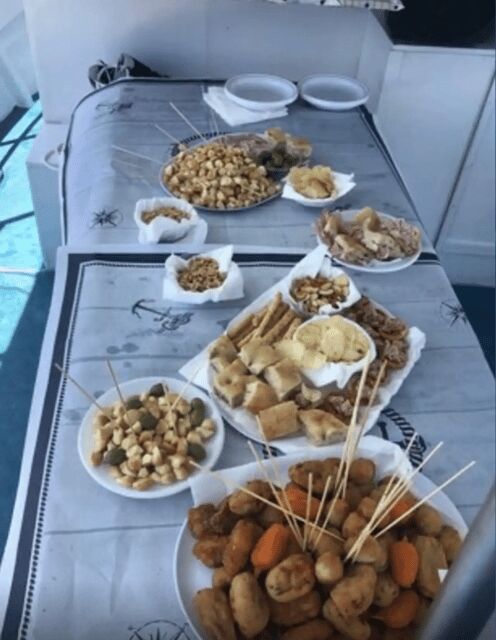 Ponza/Palmarola Boat Tour With Lunch on Board - Food and Drink Options
