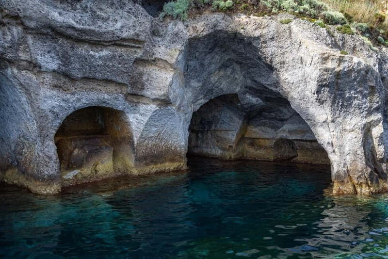 Ponza: Palmarola & Ponza Island Cruise With Swimming & Lunch - Key Points