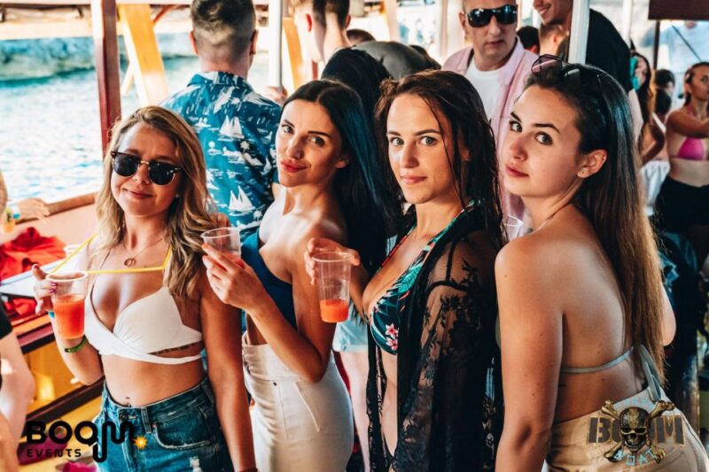 Poreč: Boat Party With Dj, Swim Stop, and Nightclub Entry - Destination and Nightclub