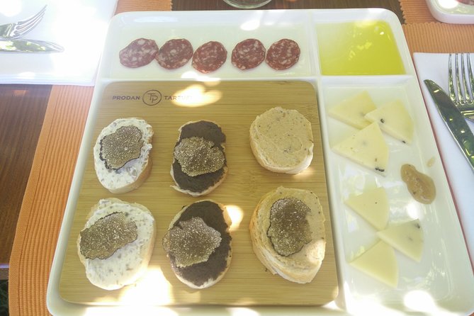 Porec FOOD & WINE Walk With WINE and FOOD Tasting - Meeting and Pickup Information