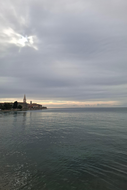 Poreč: Sunset Cruise With Dinner and Cocktail - Scenic Views