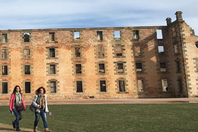 Port Arthur, Richmond & Tasman Peninsula Active Day Tour - Meeting and Pickup