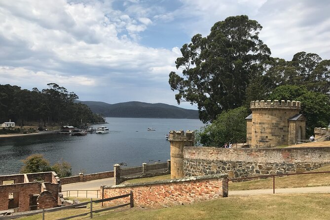 Port Arthur, Richmond & Tasman Peninsula Active Day Tour - Waterfall Bay Cliff Top Walk