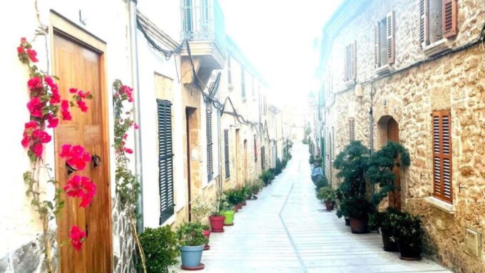 Port De Sóller: Couple Adventure, Fun Game and City Walk - Recap