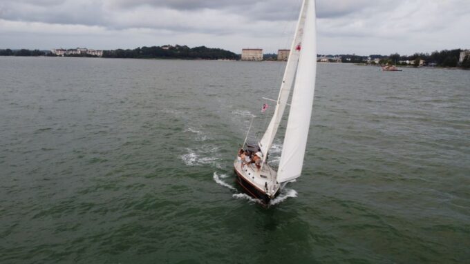 Port Dickson: Straits of Malacca Sailboat Tour With Meal - Sailboat Specifications and Features