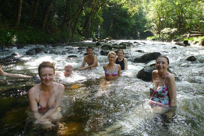 Port Douglas to Palm Cove ONE WAY Private Transfer 6 Pax - FAQ