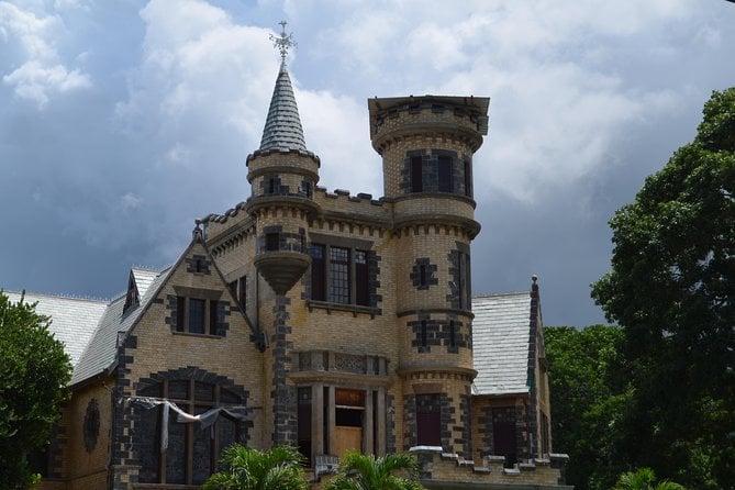 Port of Spain and Fort George Sightseeing Tour - Accessibility and Capacity
