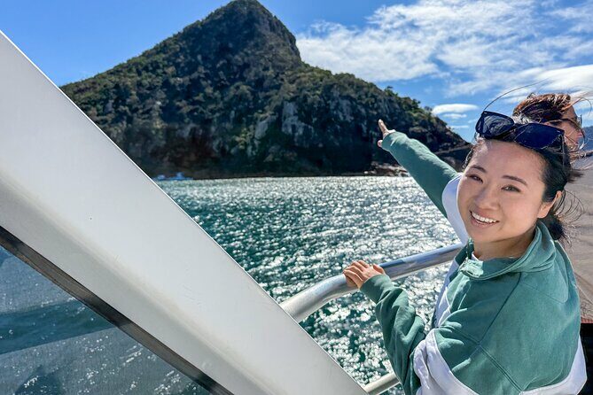 Port Stephens, departing Newcastle - Whales, hike & sand dunes! - FAQs