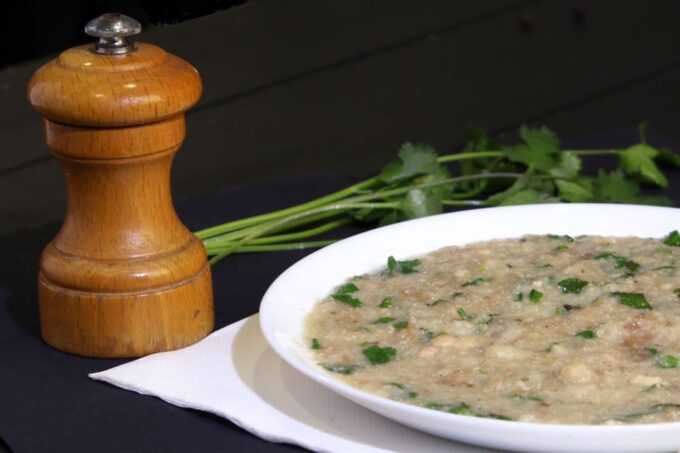Portimão: 3-Hour Food and Historical Center Tour - Language Options and Cancellation Policy