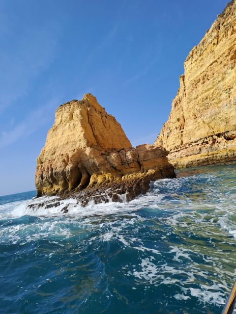 Portimão: Benagil Cave and Marinha Boat Trip - Catamaran Trip Details