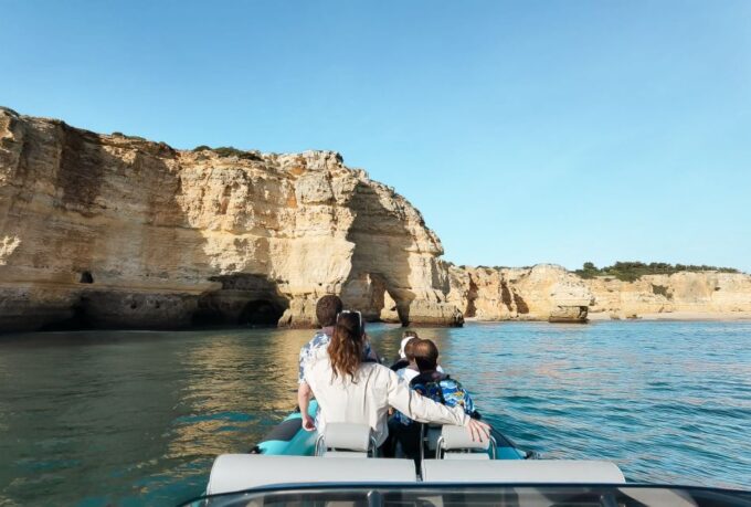 Portimão: Benagil Cave and Praia De Marinha Boat Tour - Exploring Benagil Sea Cave