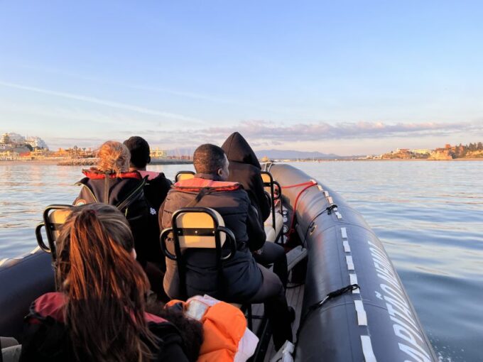 Portimão: Benagil Caves & Sunset With Sparkling Wine - What to Bring and Wear