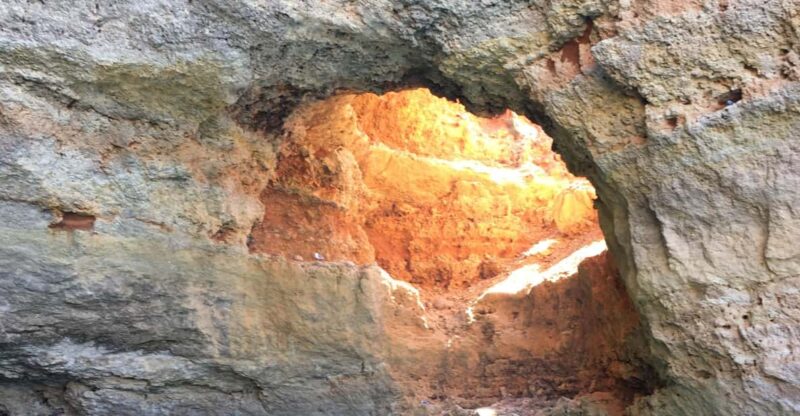 Portimão: Caves, Benagil and Algarve Coastline Boat Tour - Explore Historic Caves and Grottoes