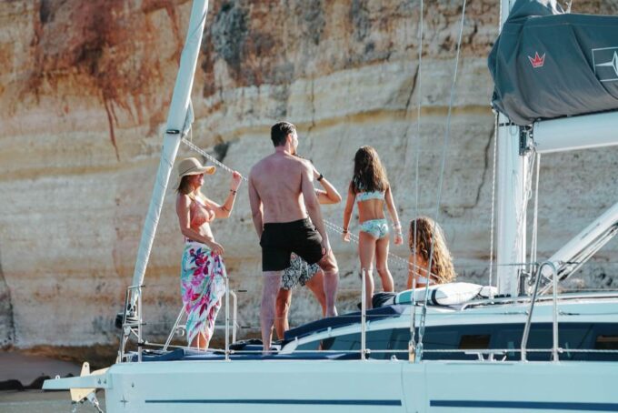 Portimao: Full Day Luxury Sail-Yacht Cruise - Onboard Amenities and Services