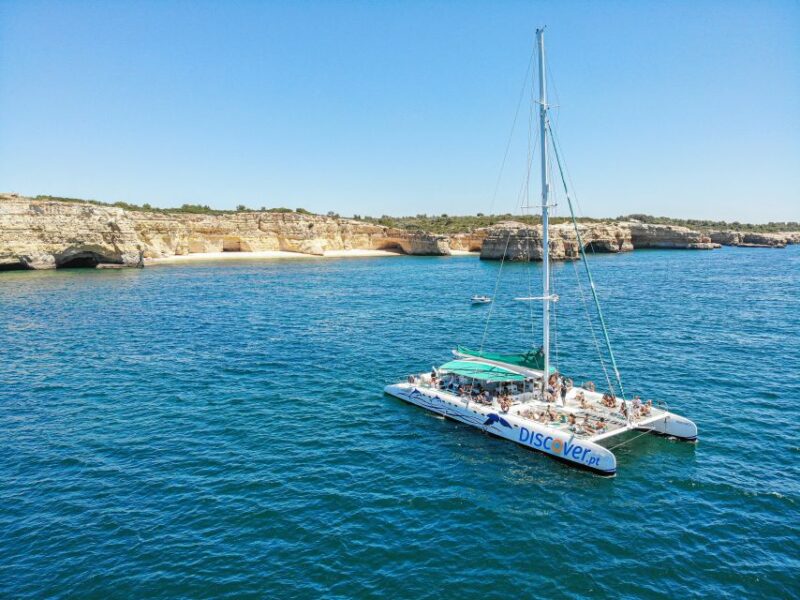 Portimão: Half-Day Catamaran Cruise to Benagil & Carvoeiro - Onboard Activities and Experiences