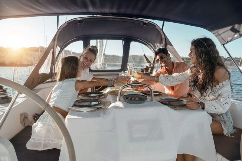 Portimao: Luxury Sail-Yacht Cruise With Sunset Option - Customer Reviews and Ratings
