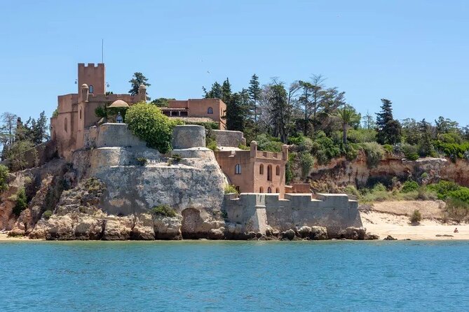Portimão Private Boat Tour Caves Circuit and Coast Sightseeing - Boat Tour Features