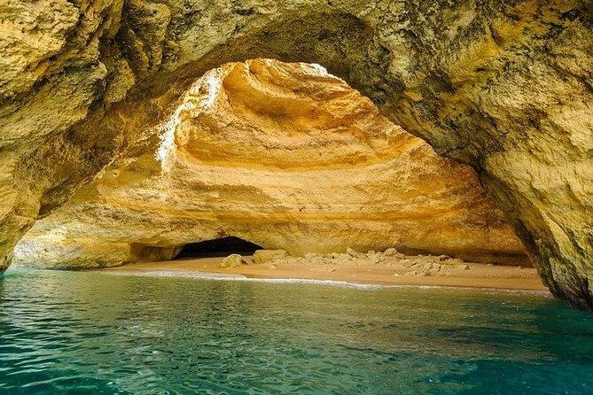 Portimão Private Boat Tour Caves Circuit and Coast Sightseeing - Customer Reviews
