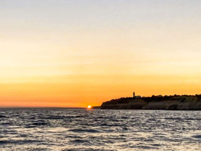 Portimão: Sunset Cruise to Benagil Cave - Group Reservations