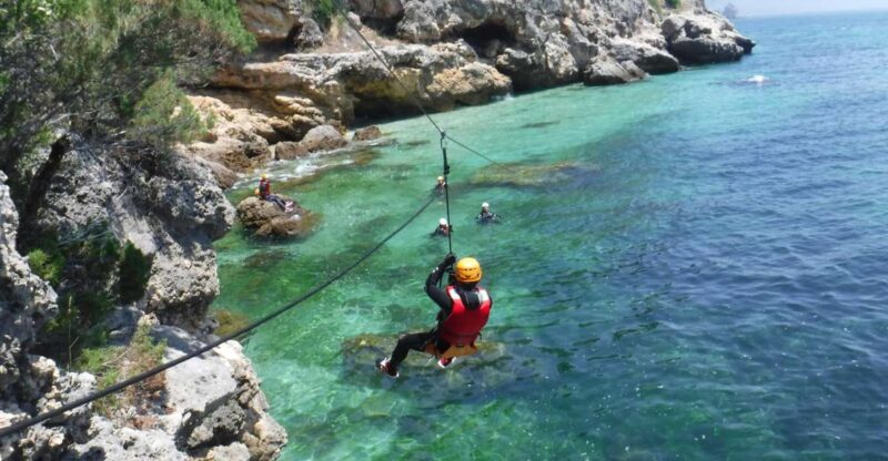 Portinho Da Arrábida: Coasteering Boat Tour - Highlights of the Experience