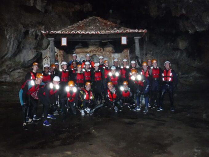 Portinho Da Arrábida: Coasteering Boat Tour - Meeting Point and Duration