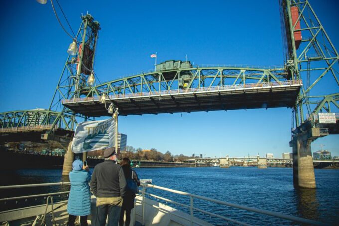 Portland: 2-hour Lunch Cruise on the Willamette River - Frequently Asked Questions